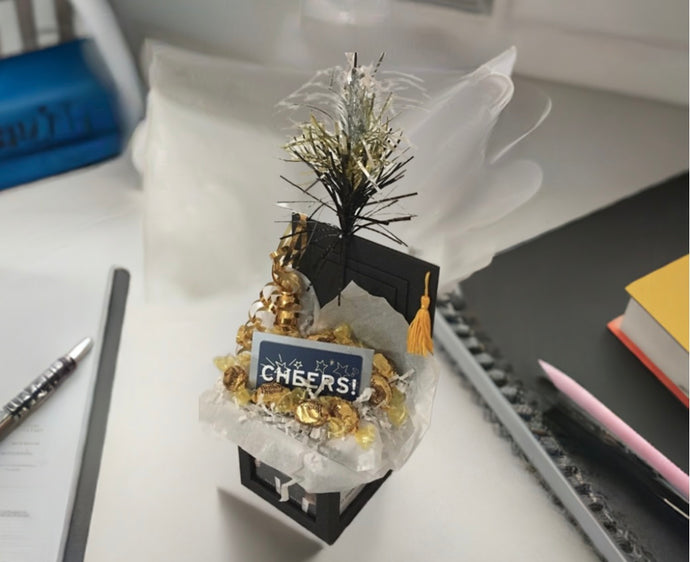 Graduation Cap Photo Gift Box