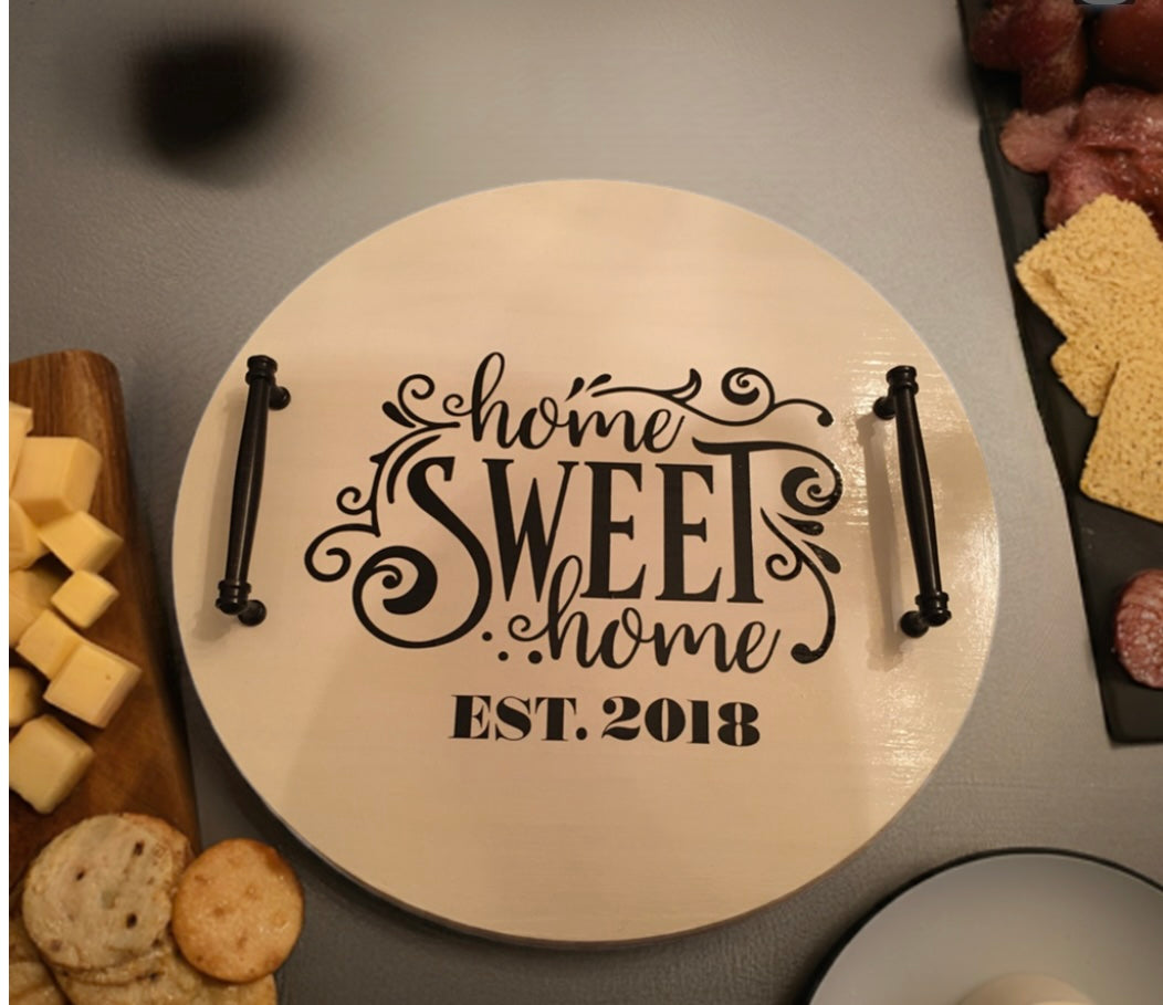 The Natural Look Lazy Susan embodies sophistication, suitable for an array of significant moments—be it a new home, an anniversary, a wedding, or an engagement. This elegantly crafted 19