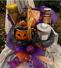 Load image into Gallery viewer, This basket will make your special someone cuddle up! 