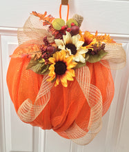 Load image into Gallery viewer, Orders are delivered within 1–2 weeks. If you&#39;re sending it as a gift, simply include your message in the notes, and we’ll take care of the rest. Let us create this festive fall decoration for you or someone special!